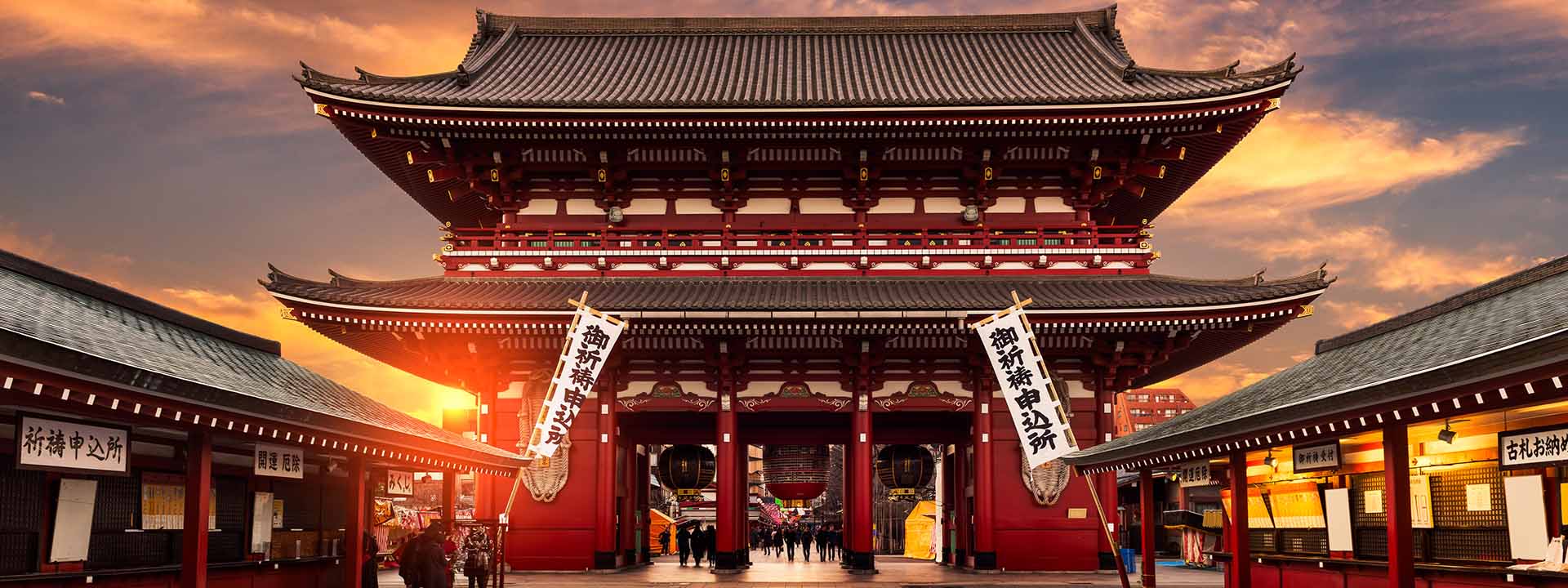 Sensoji: Kuil Tertua di Tokyo yang Sarat Tradisi